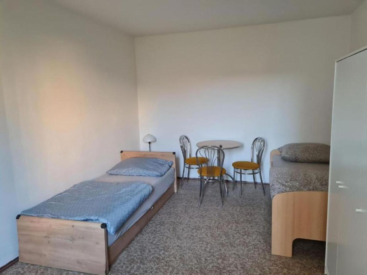 Modern Urban Loft Apartment Opava Eksteriør bilde